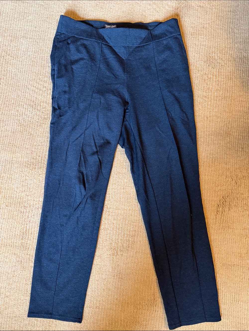 Kirkland charcoal gray knit Pants